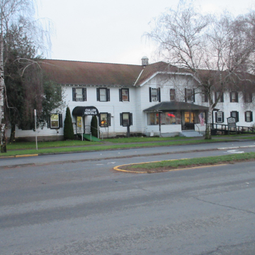 Oregon Way Hotel