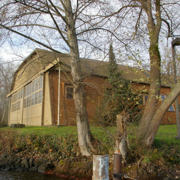 Canoe House