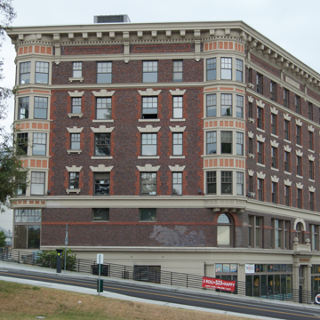 Carlton Center