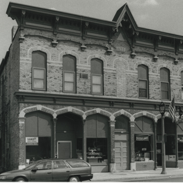Bassett and Davies Building