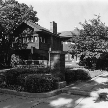 Sigma Phi Fraternity House (Harold and Josephine Bradley House I)