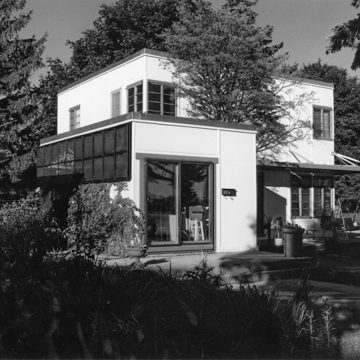 Ernest and Helen Eggiman House (Motohome)