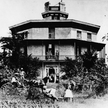 John and Eliza Richards Octagon House