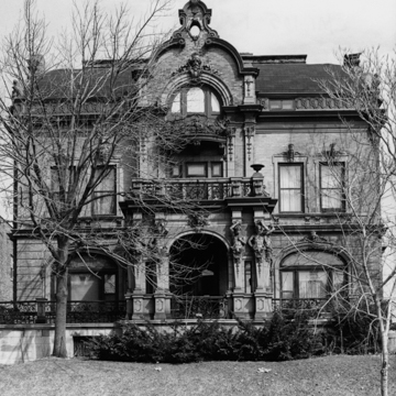 Joseph and Dorothea Kalvelage House