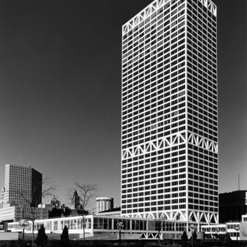 U.S. Bank Center (First Wisconsin Bank Building)