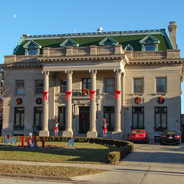 Gustav and Hilda Pabst Mansion