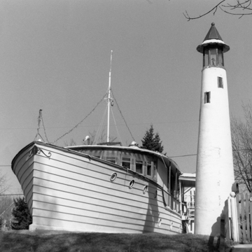 Edmund and Lotta Gustorf House, “Landlubber”