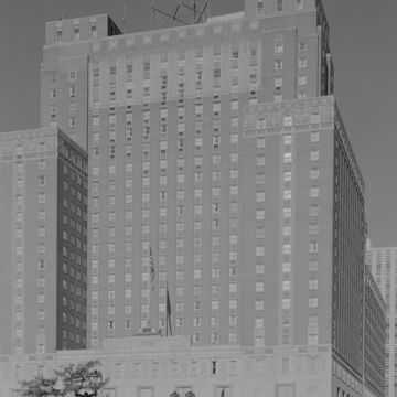 Hilton Milwaukee City Center (Schroeder Hotel)