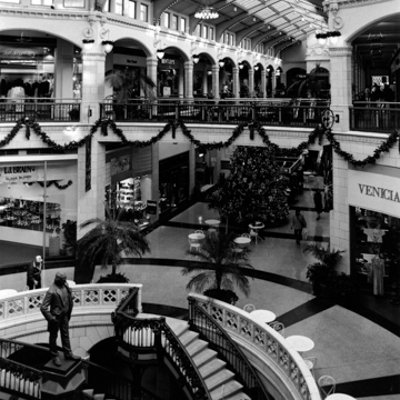 Plankinton Arcade of Grand Avenue Mall