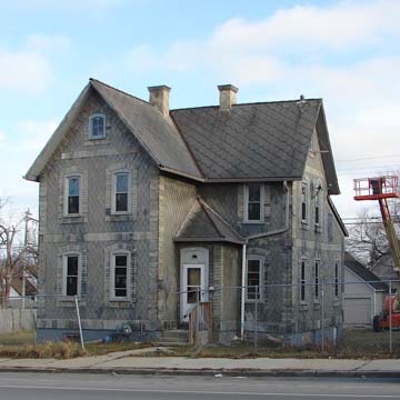 Lorenz and Fredrika Paetzold House