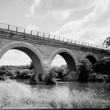 Tiffany Stone Bridge (Chicago and North Western Railway Bridge No. 128)