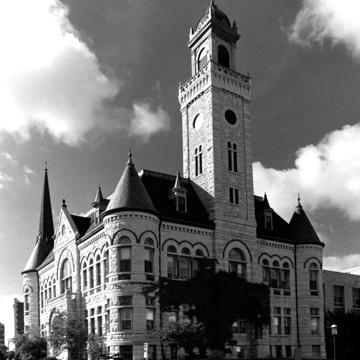 Waukesha County Historical Society and Museum (Old Waukesha County Courthouse)