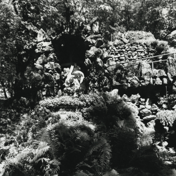 Rudolph Grotto Gardens and Wonder Cave