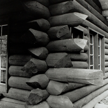 Middle Mountain Cabins