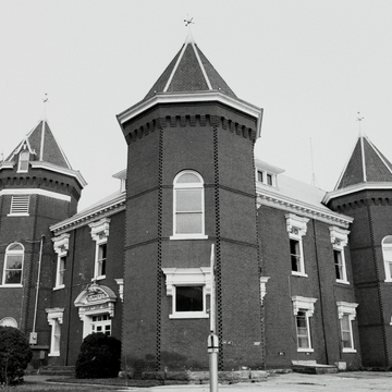 Summers County Courthouse
