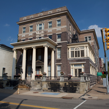 Fort Henry Club