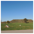 Subsidiary mound on Grand Plaza