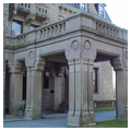 Porte-cochere