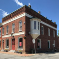 Luster Building